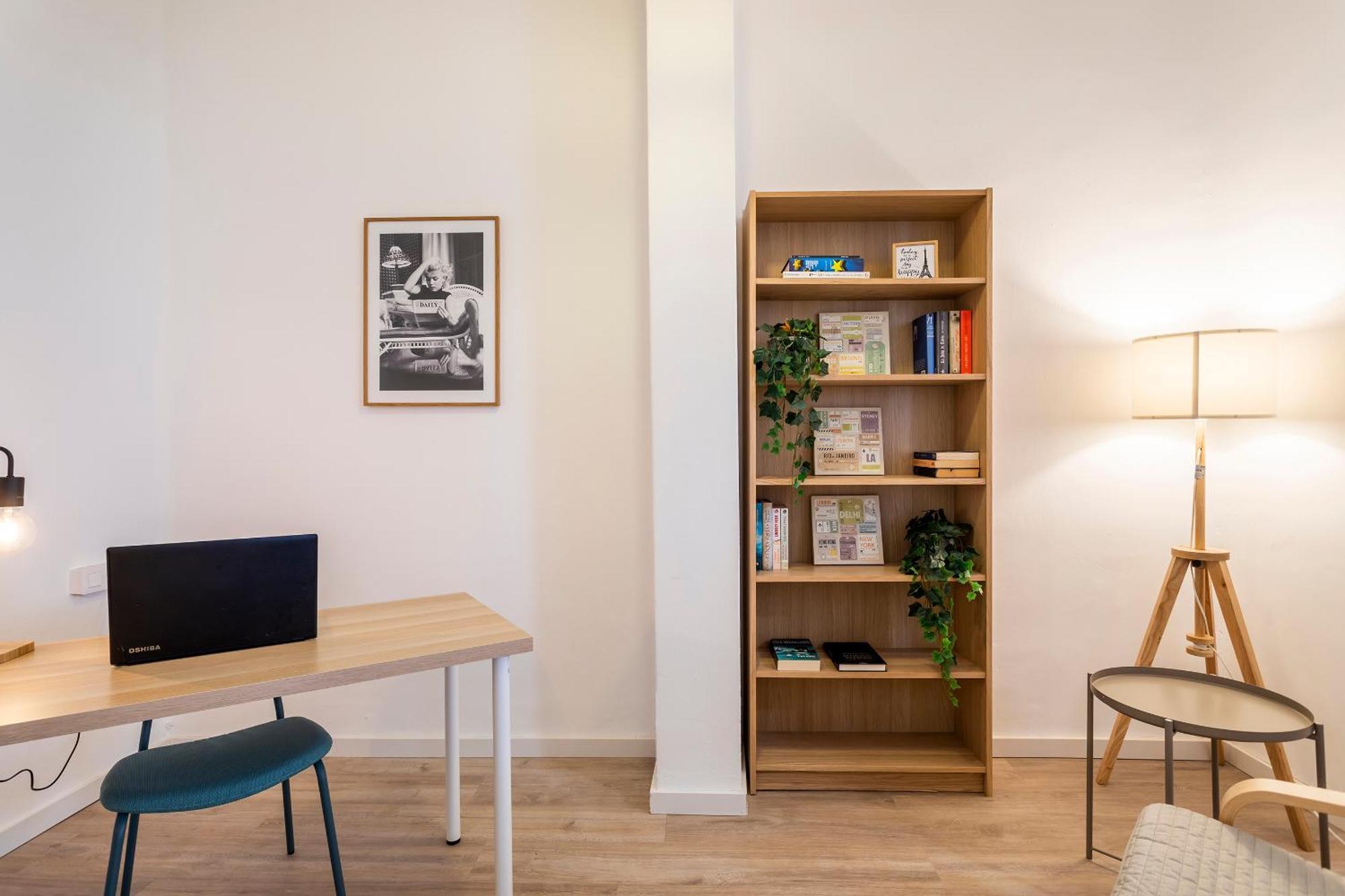 Appartement Convento, Amazing Flat With Terrace 2 à Valence Extérieur photo