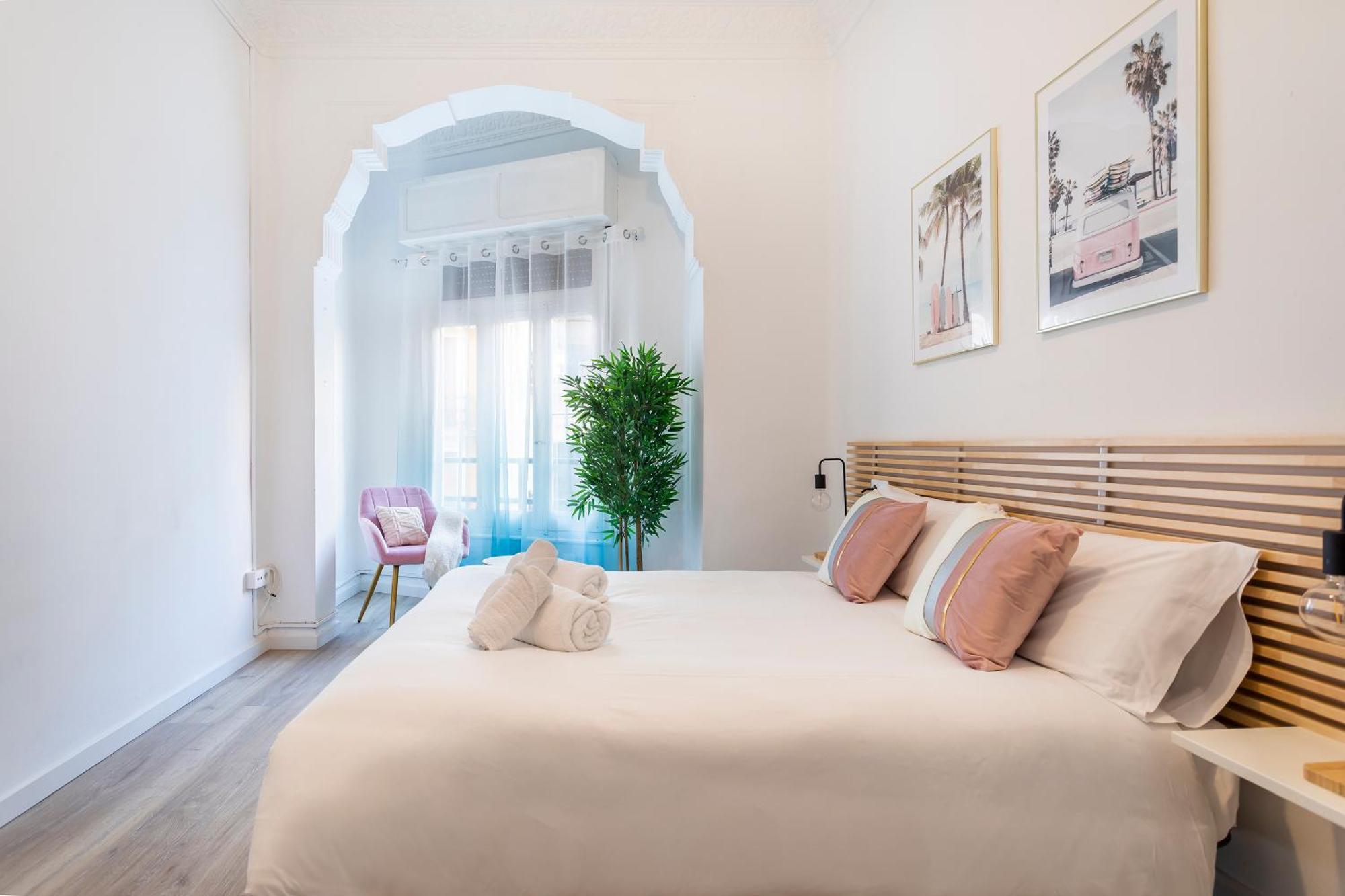 Appartement Convento, Amazing Flat With Terrace 2 à Valence Extérieur photo