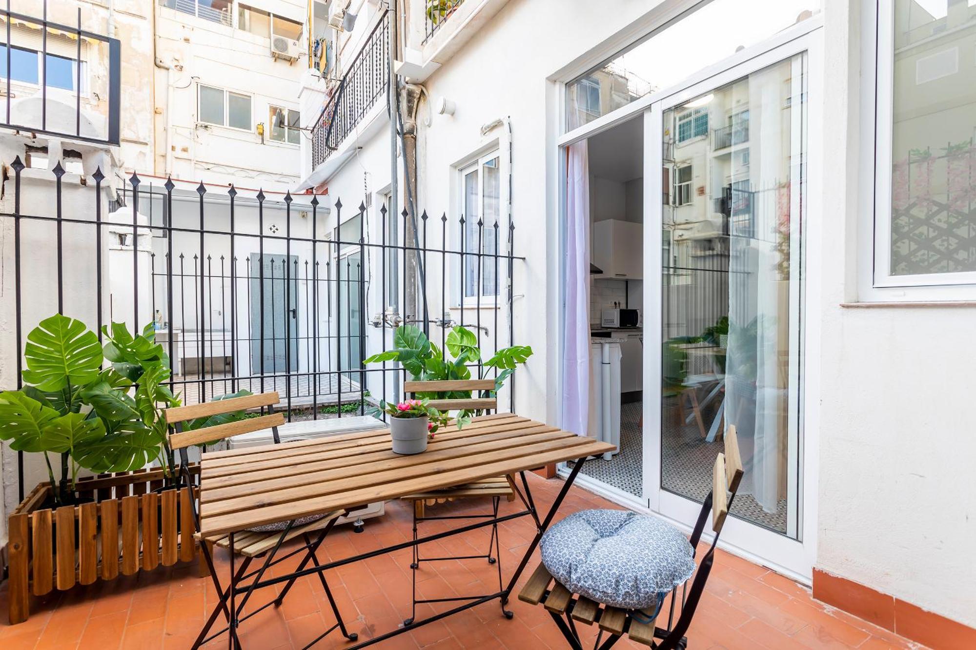 Appartement Convento, Amazing Flat With Terrace 2 à Valence Extérieur photo